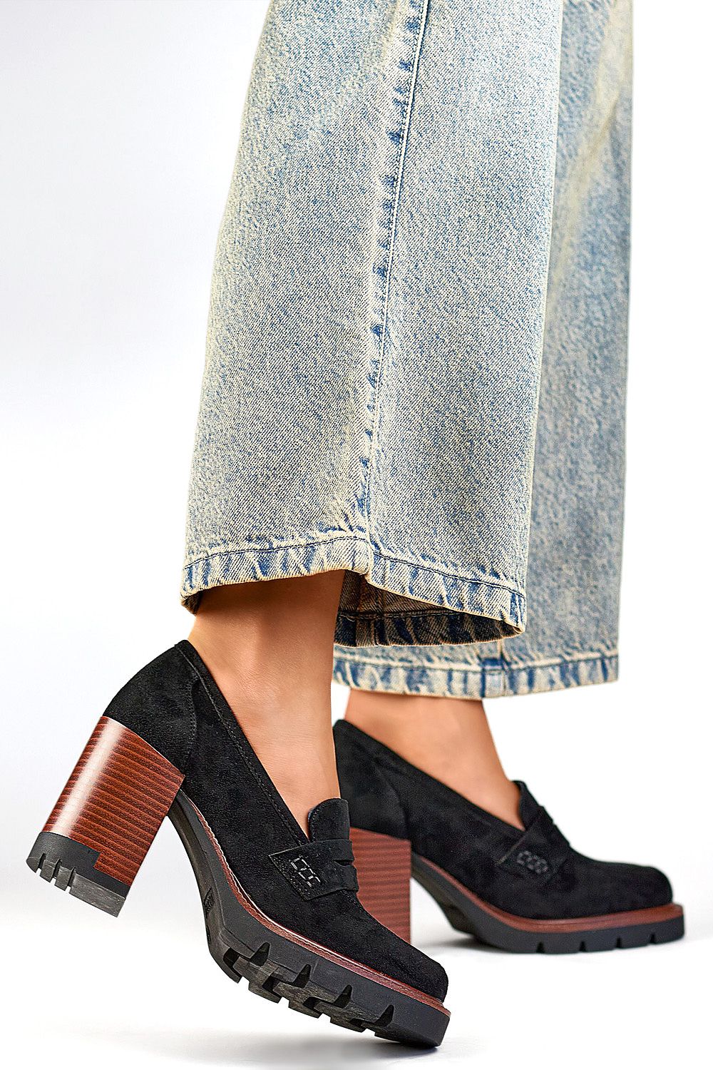 Black Women’s Suede Pumps Shop One Place