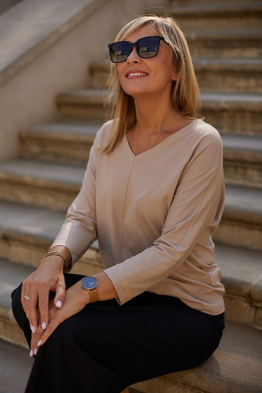 Classic blouse with falling sleeves Shop One Place