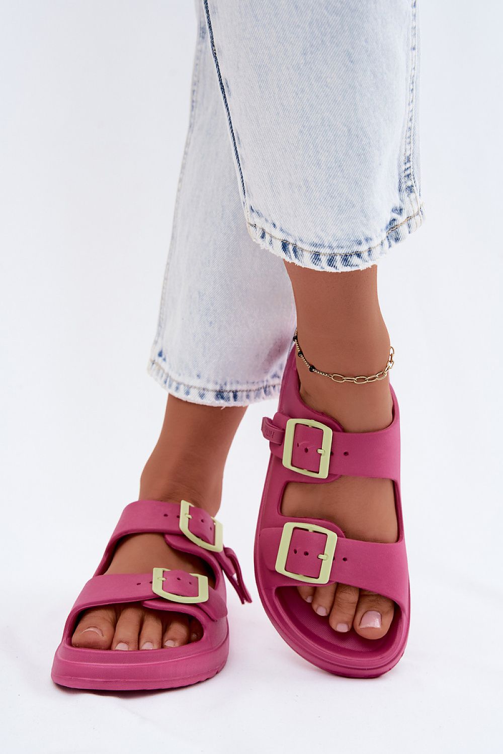 Platform sandals model 228372 Step in style Shop One Place