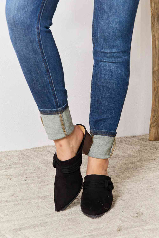 East Lion Corp Pointed-Toe Braided Trim Mules Shop One Place