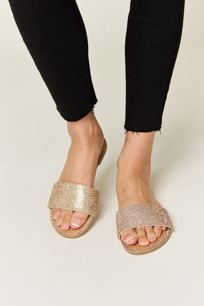 WILD DIVA Rhinestone Open Toe Flat Sandals Shop One Place
