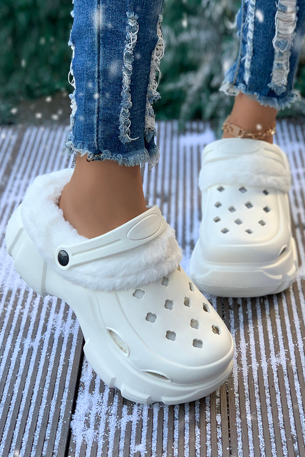 White Plush Lining Winter Hollowed Thick Sole Clogs