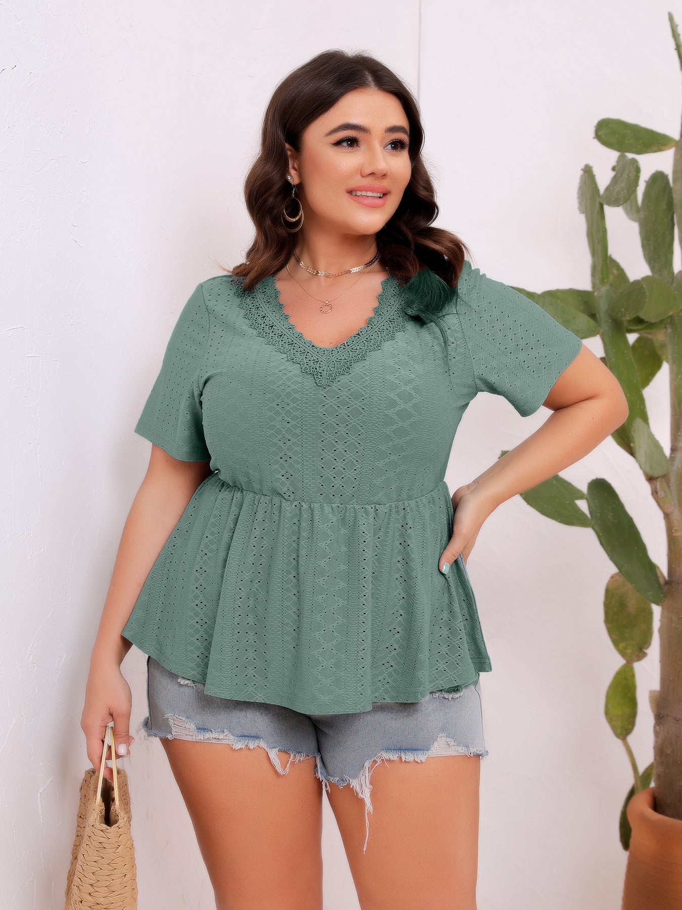 Plus Size Summer Short Sleeved T shirt Women Stitching Lace V neck Top