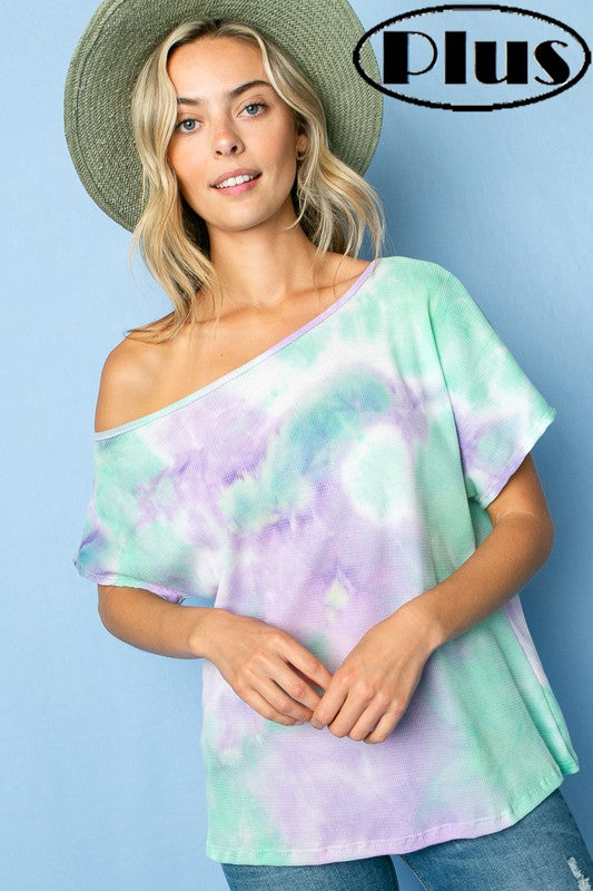 TIE DYE THERMAL ONE SHOULDER SHORT SLEEVE PLUS TOP