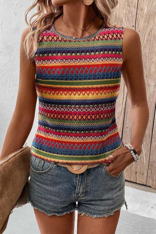 Women Wavy Pattern Round Neck Sleeveless Top