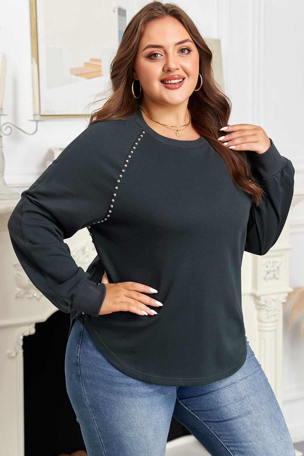 Black Studded Decor Ribbed Edge Mineral Wash Plus Size T-Shirt