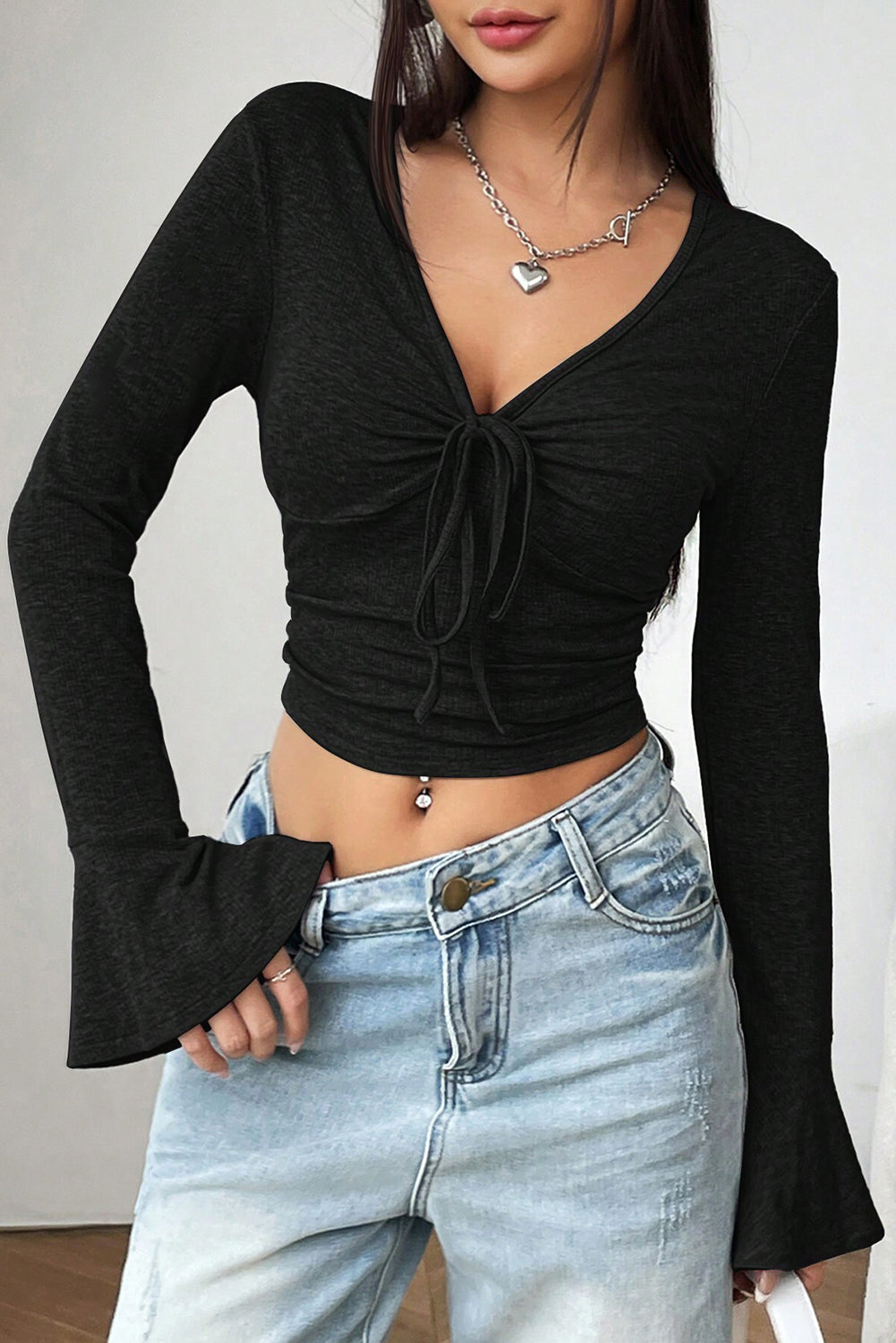 Black Solid Color V Neck Flare Sleeve Cropped Blouse