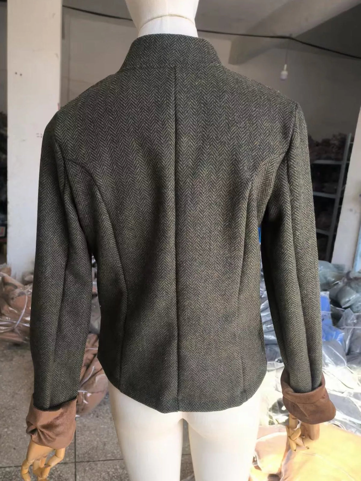 Women's Vintage Herringbone Tweed Blazer – view 8