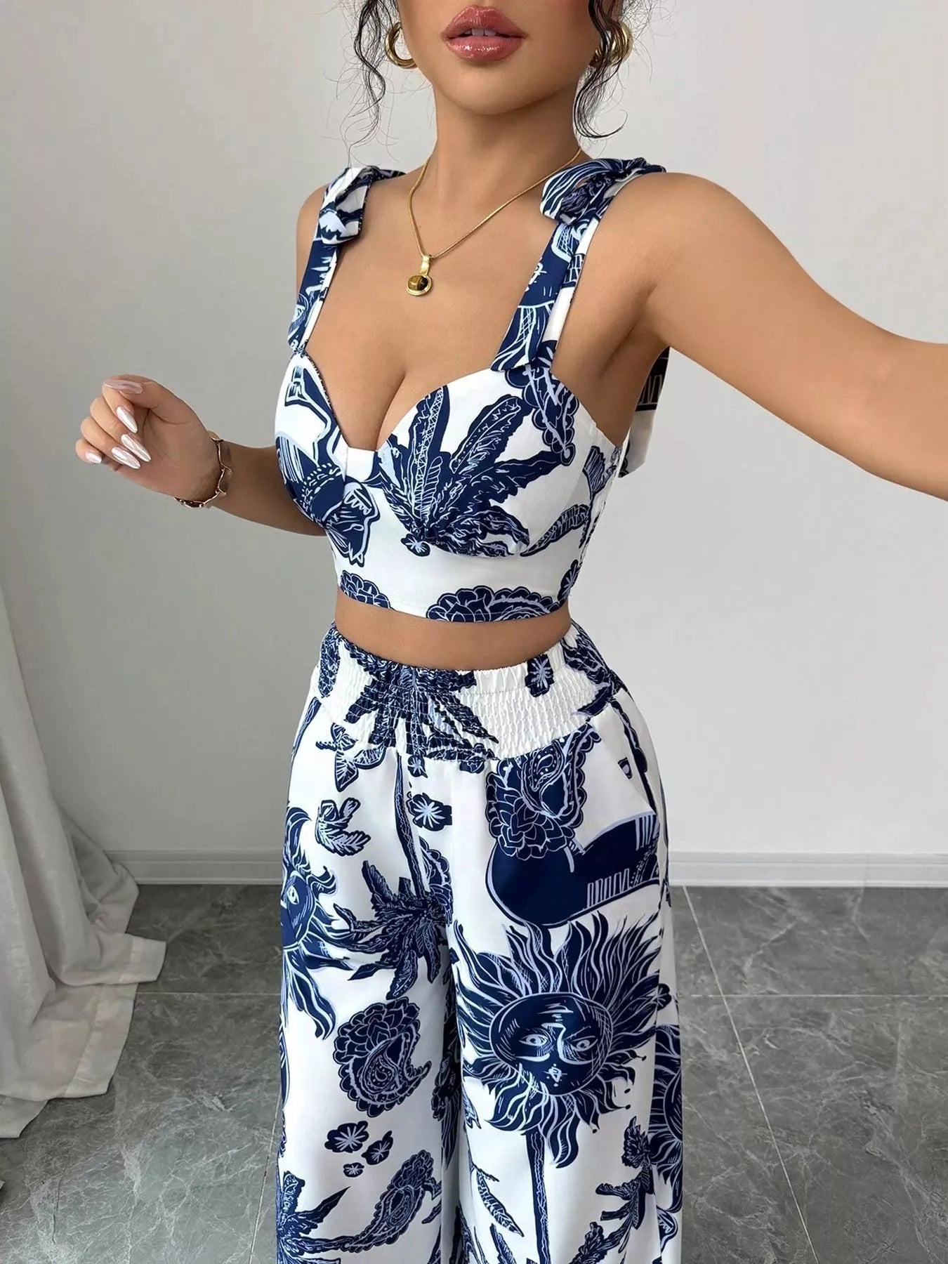 Floral Print Smocked Crop Top & Wide-Leg Pants Set – Women’s Two-Piece Outfit  Shop One Place