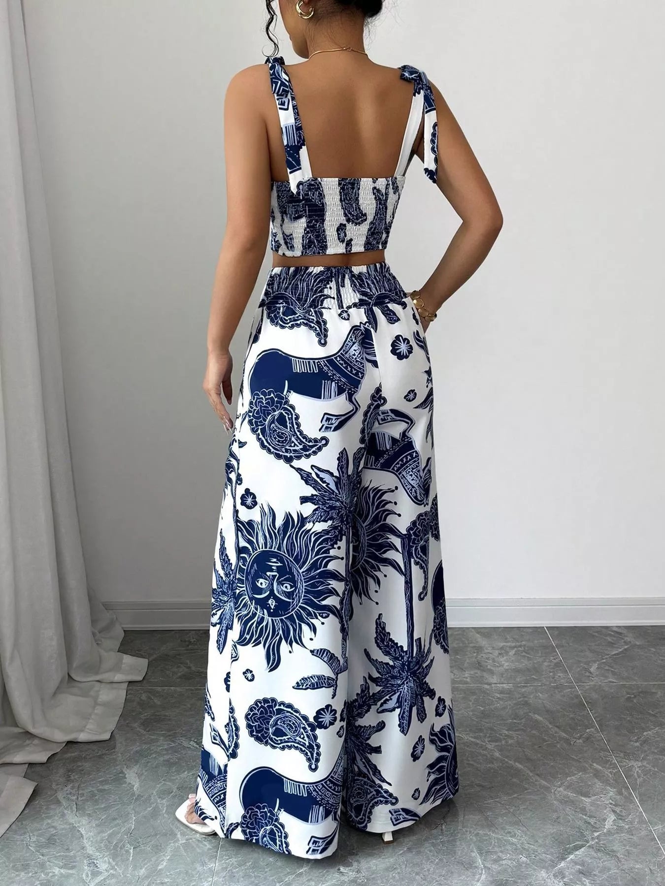 Floral Print Smocked Crop Top & Wide-Leg Pants Set – Women’s Two-Piece Outfit  Shop One Place