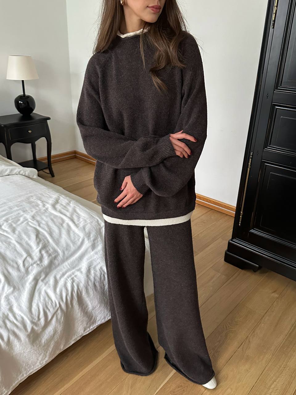 Women's Color Block Knit Sweater & Wide-Leg Pants Set – view 7