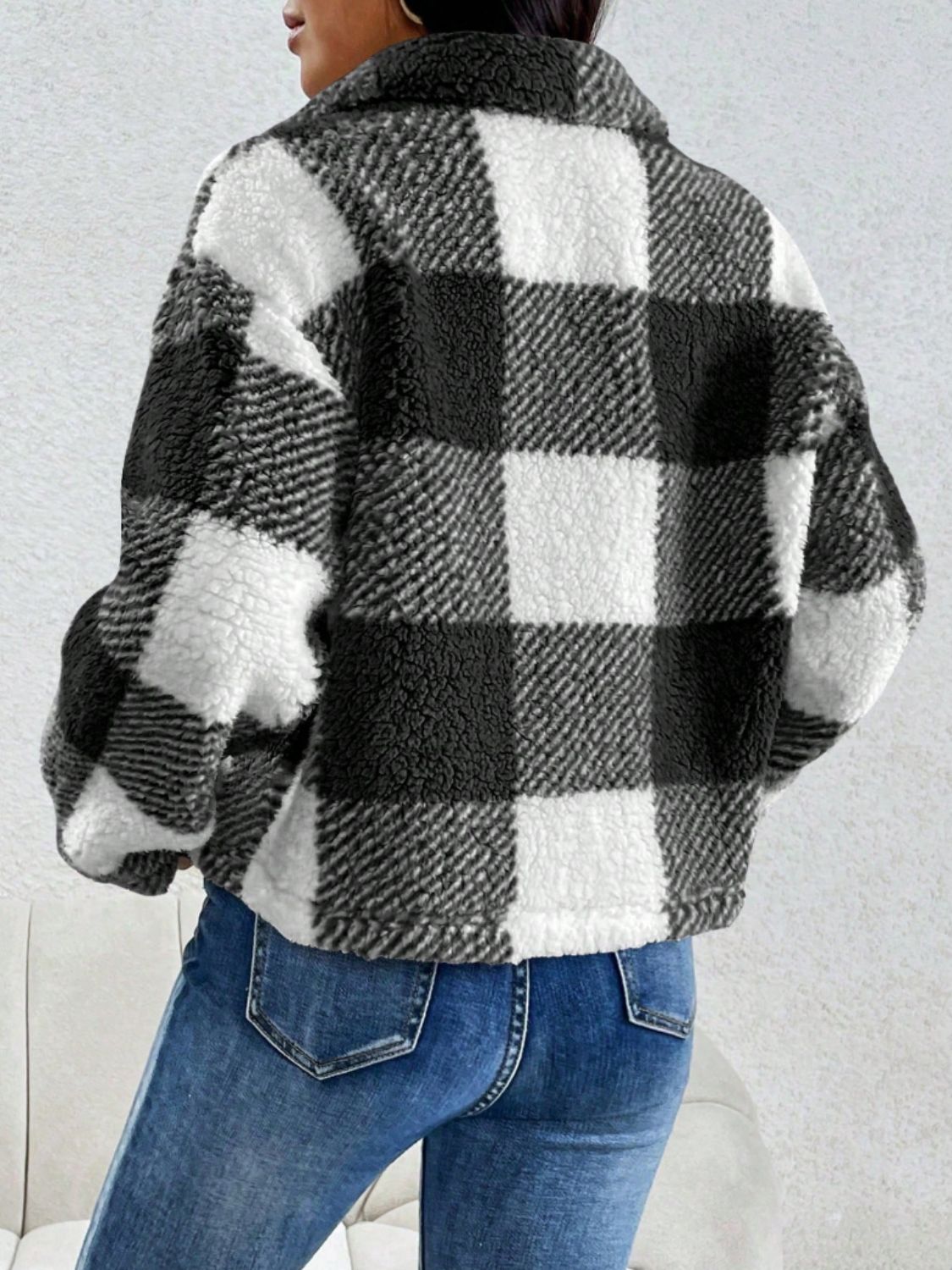 Decorative Pocket Flap Plaid Long Sleeve Jacket