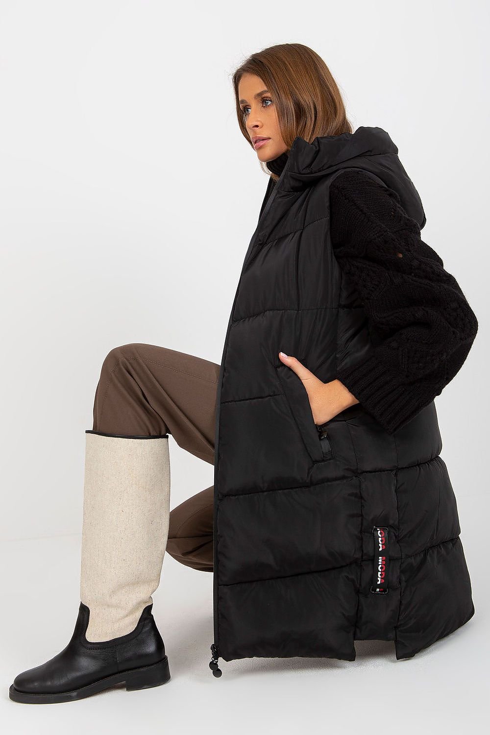 Stylish Down Vest with Hood Side Slip-in Pockets