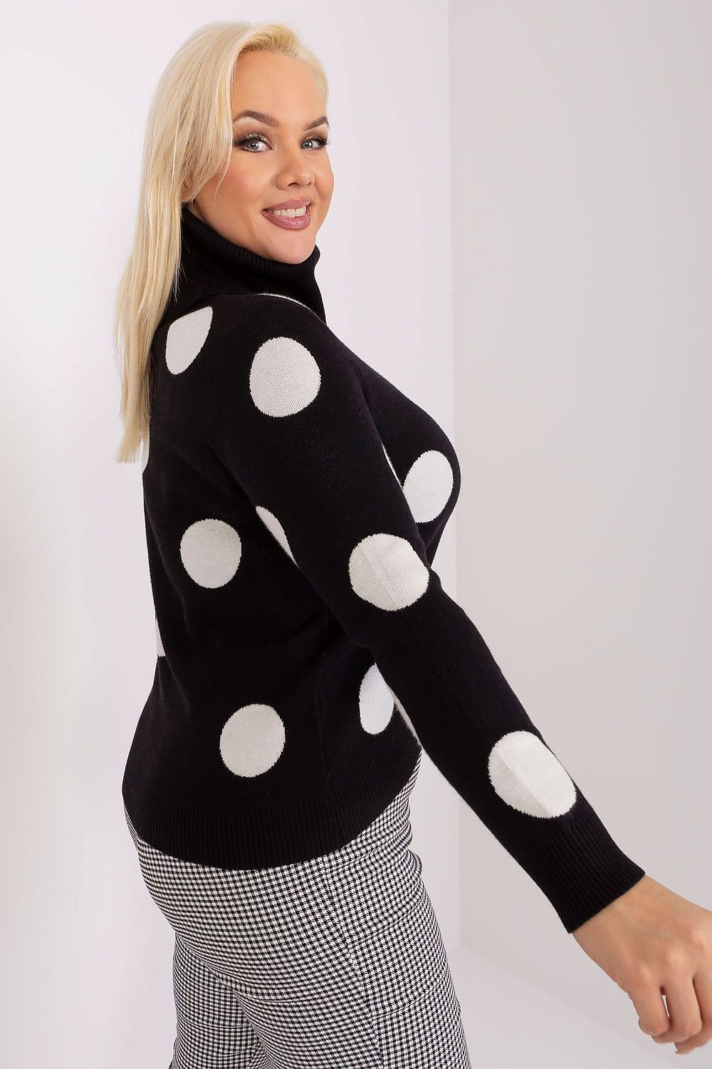 Plus Size Turtleneck Dot Pattern Sweater