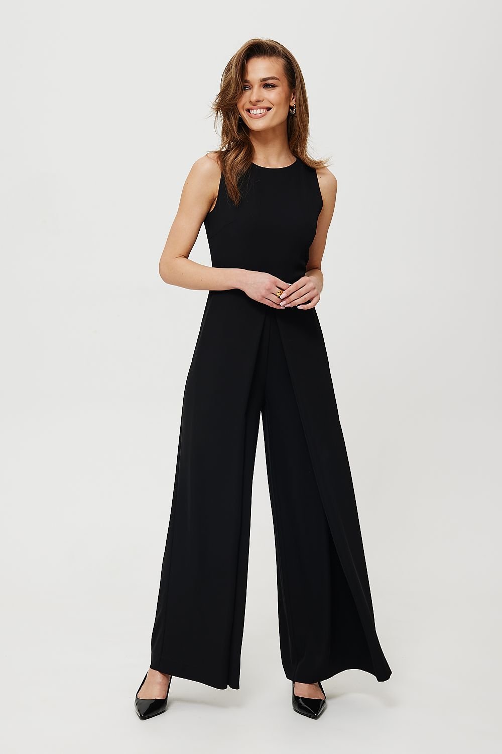 Elegant wide-leg jumpsuit