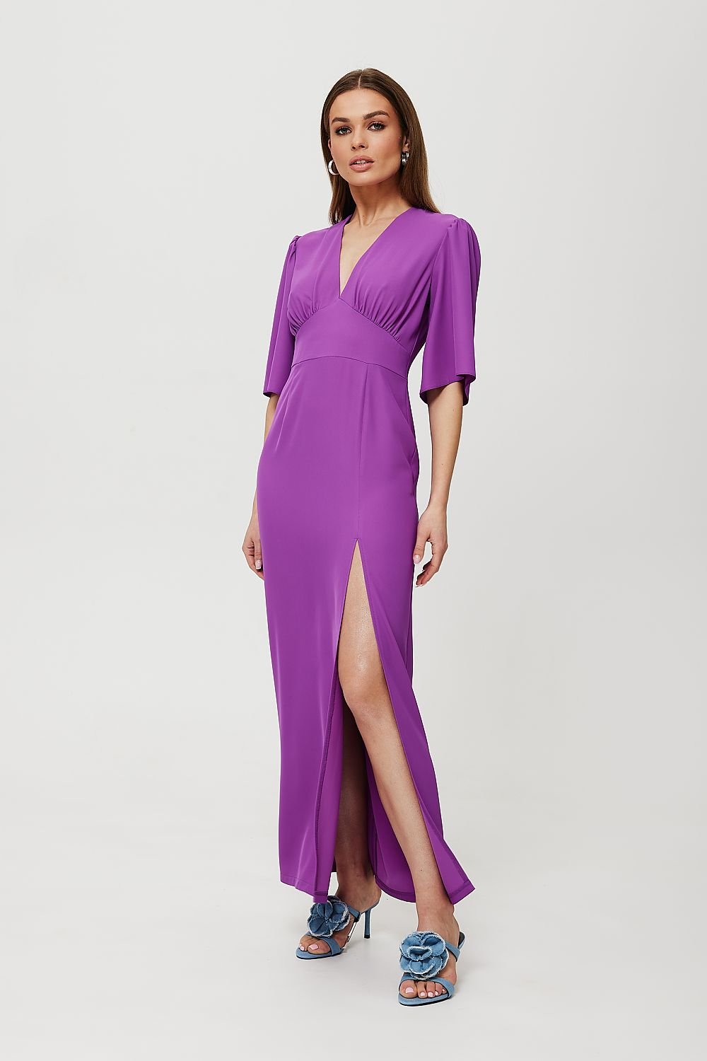 Makover V-shaped Neckline Side Split Maxi