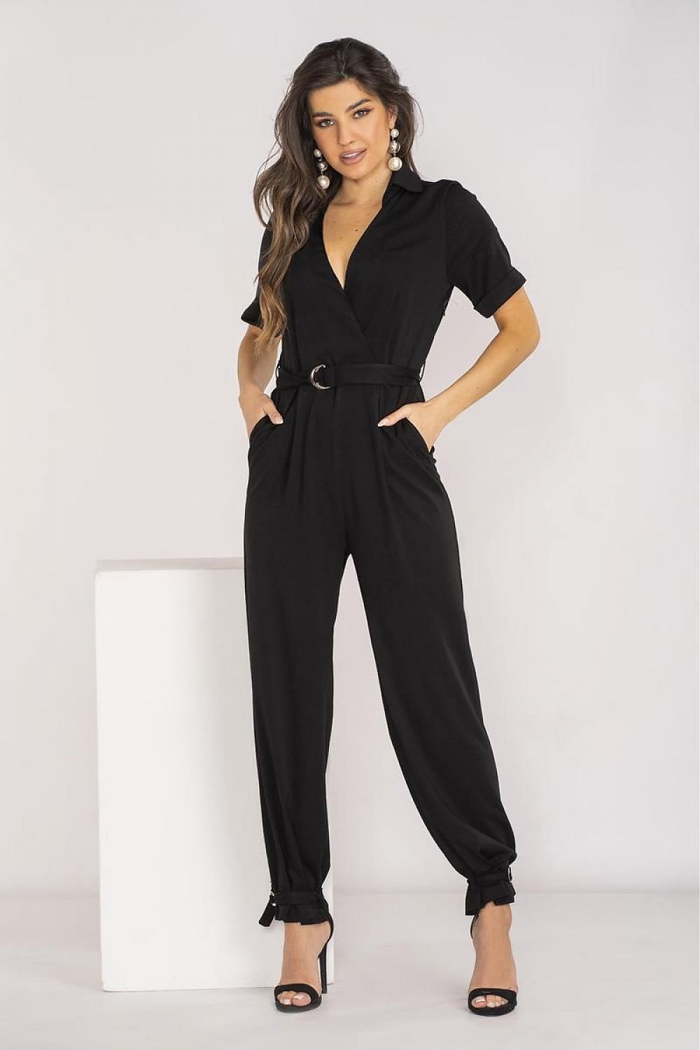 Awama Stylish Jumpsuit with Classic Collar