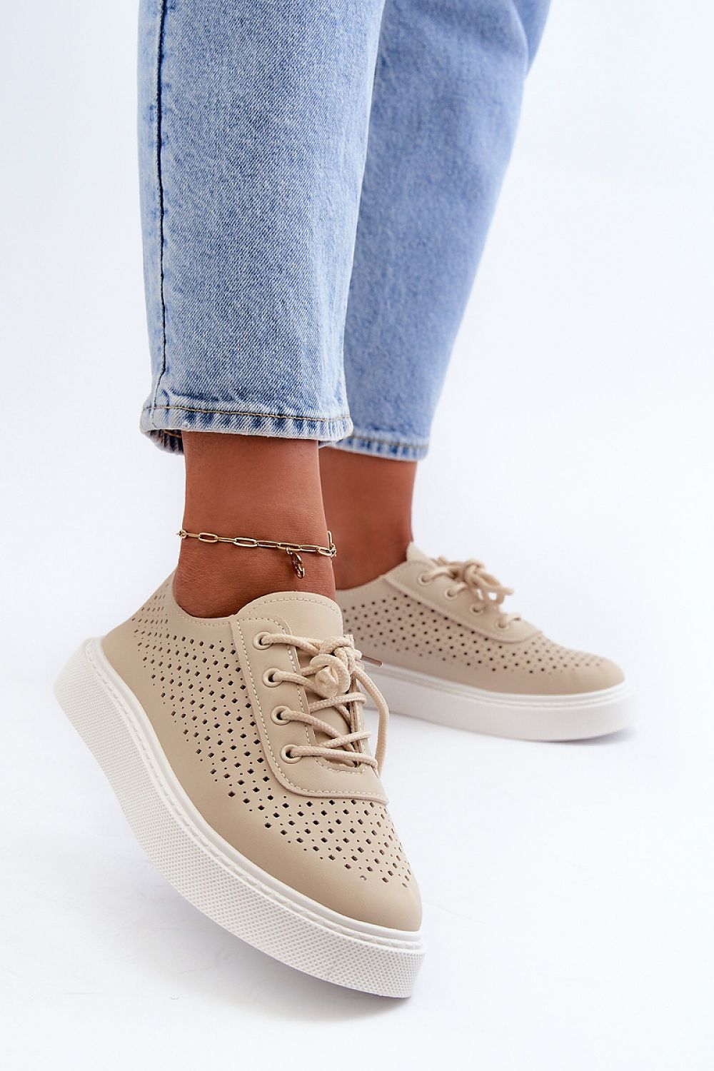 Step in style Openwork Upper Sneakers