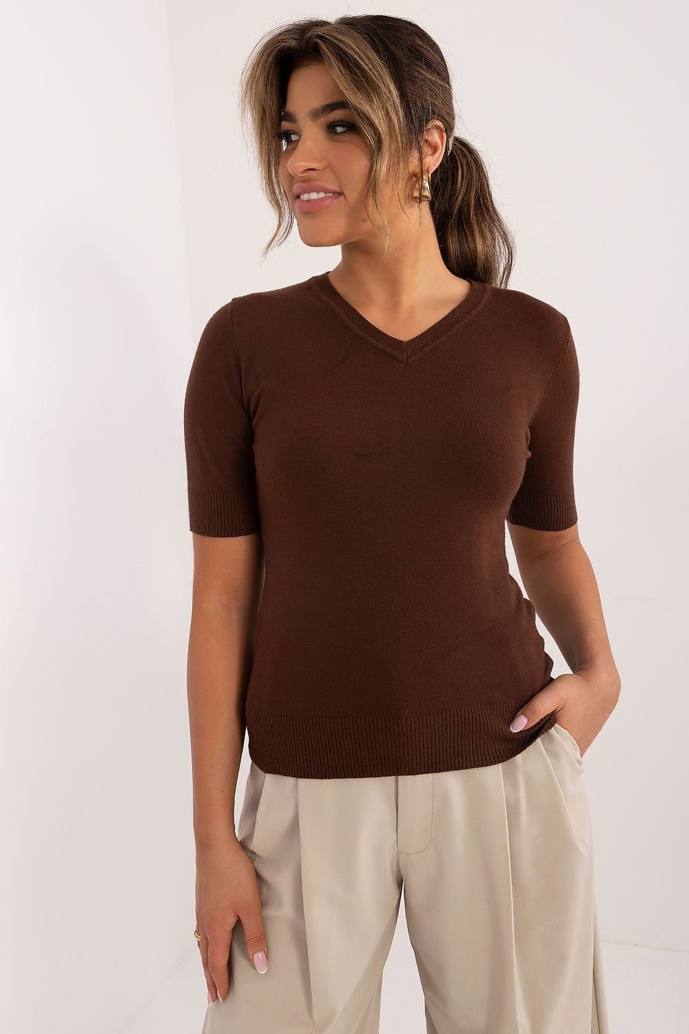 Factory Price Short Sleeve V-neckline Sweater