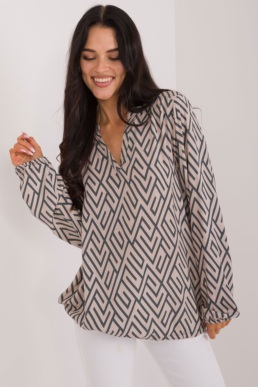 Sublevel Geometric Pattern Blouse