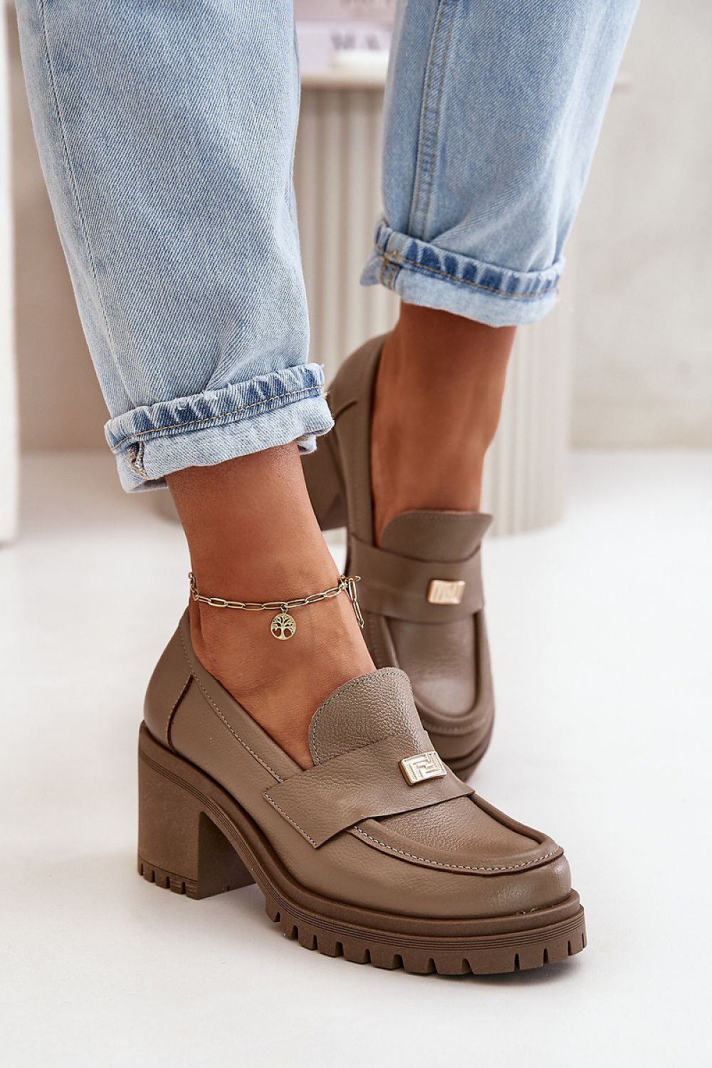 Low Platform Heeled Round Toe Loafers