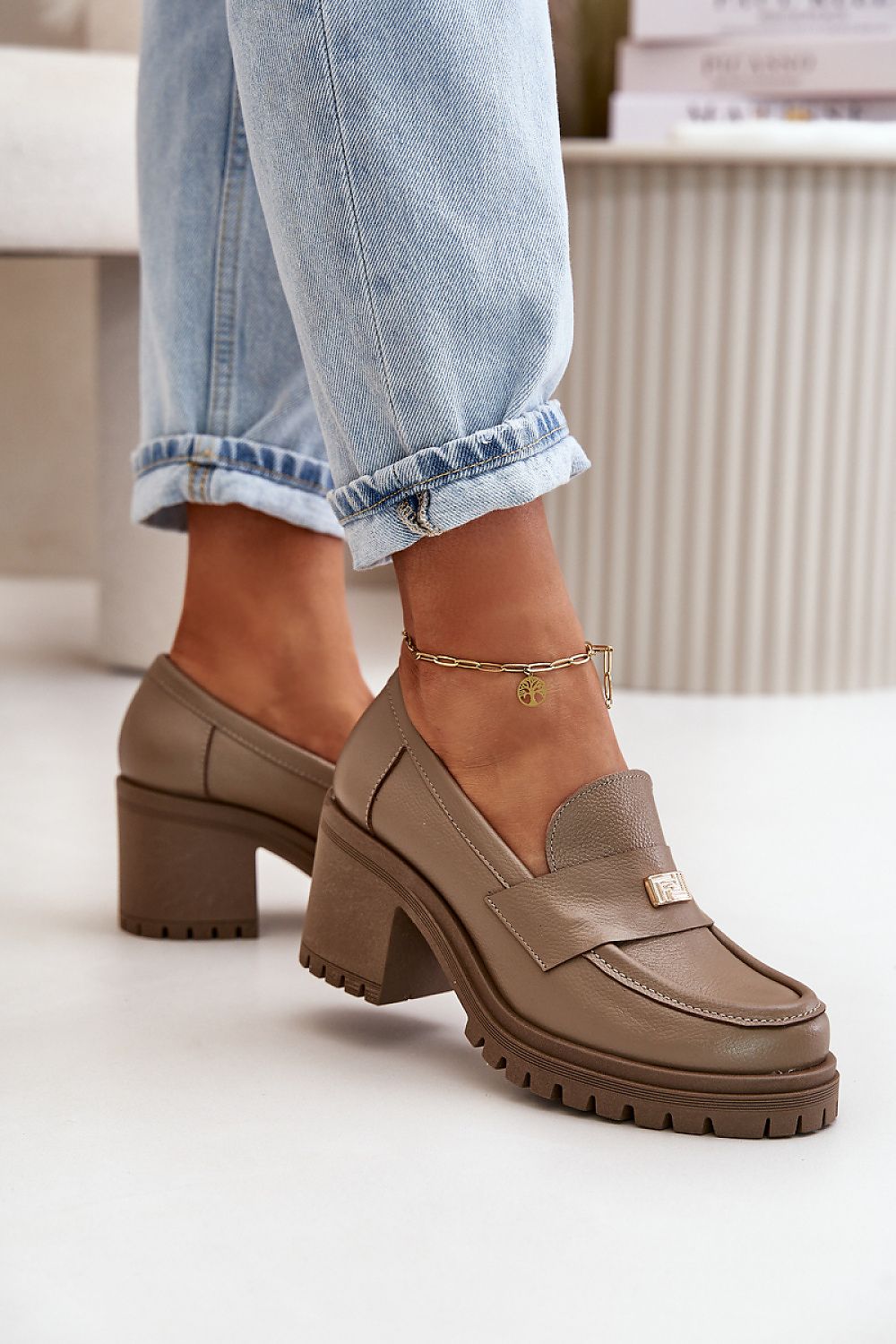 Low Platform Heeled Round Toe Loafers