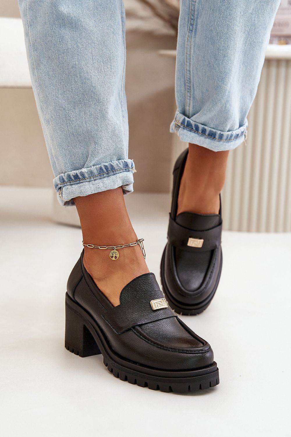 Low Platform Heeled Round Toe Loafers