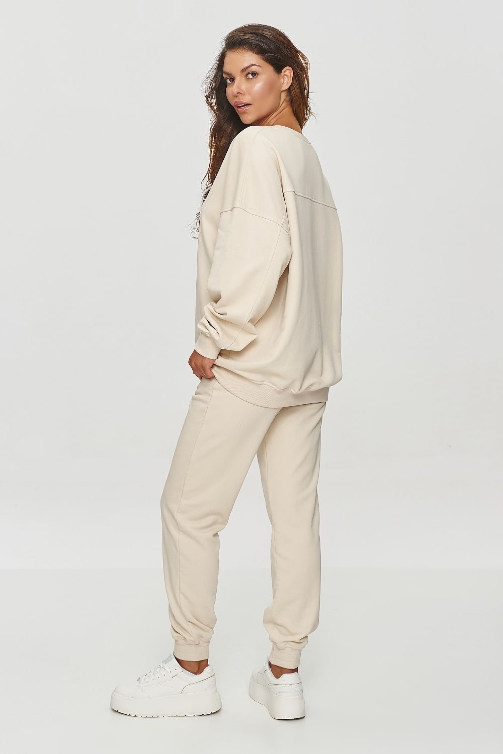 Classic Essential Sweatshirt Pants Set