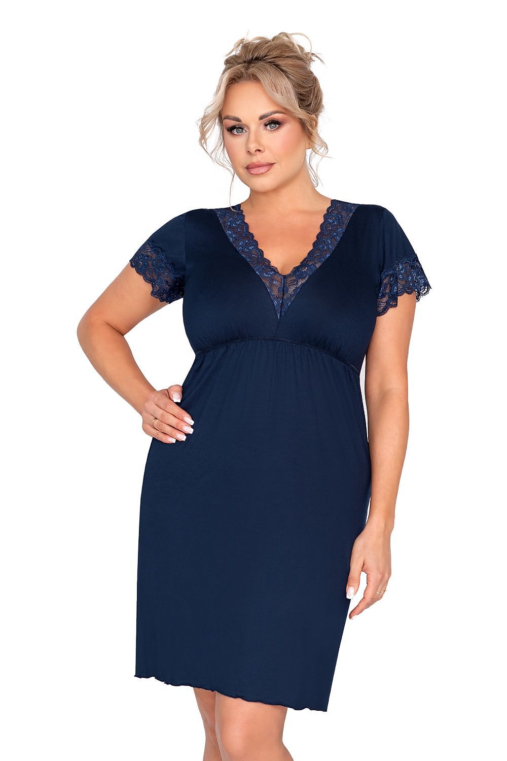 Donna Elegant Lace V-Neck Nightgown