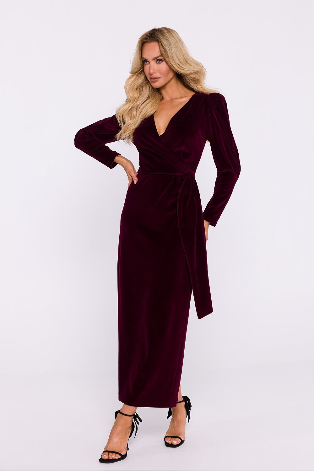 Moe Velvet Deep V-neck Dress