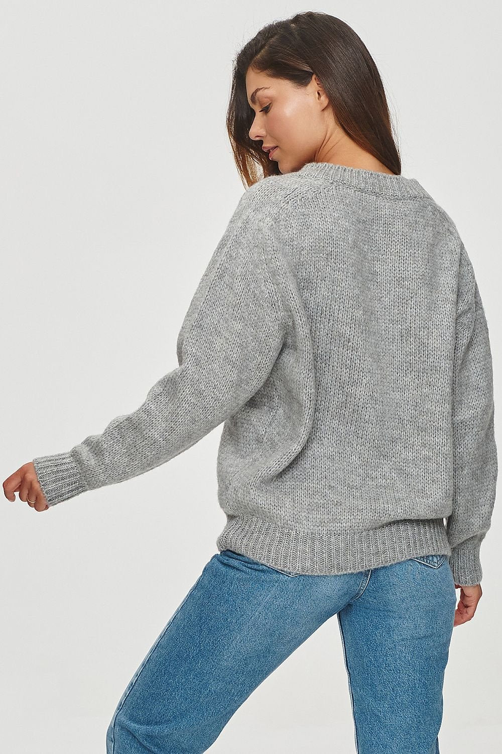 Makadamia V-neck Sweater