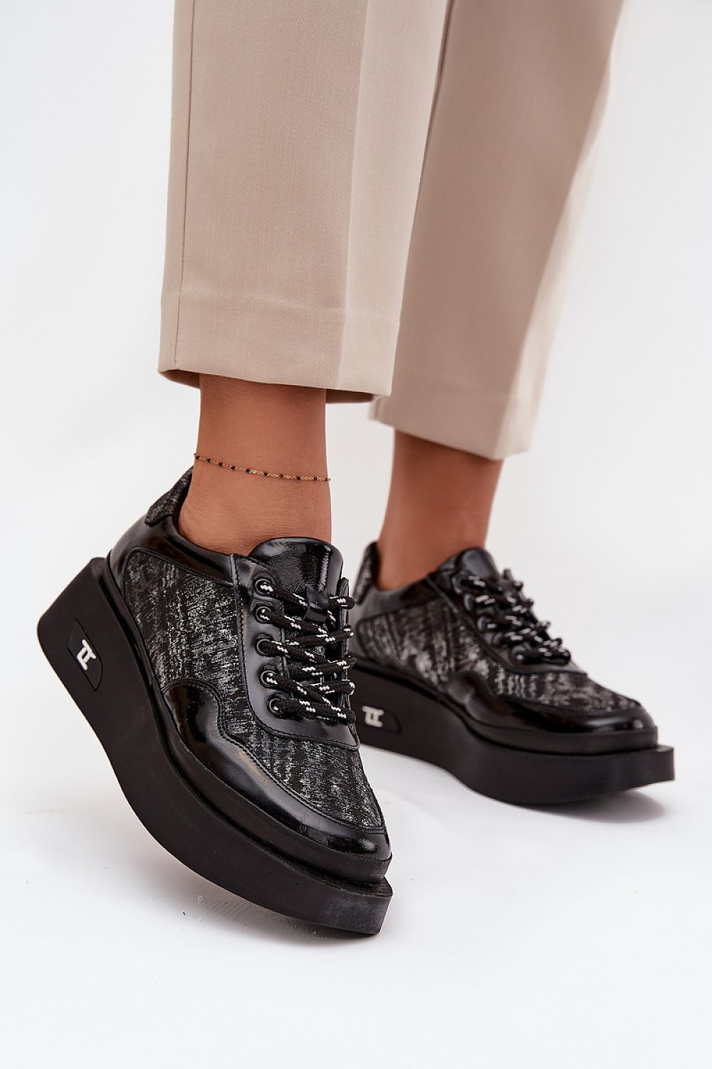 Half shoes model 219105 Step in style  Shop One Place