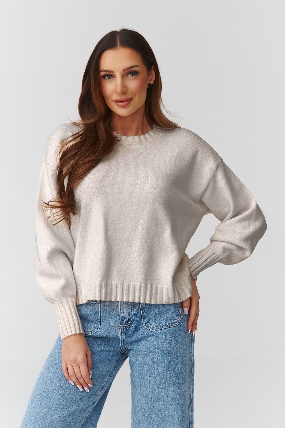 Jumper model 224104 Makadamia  Shop One Place