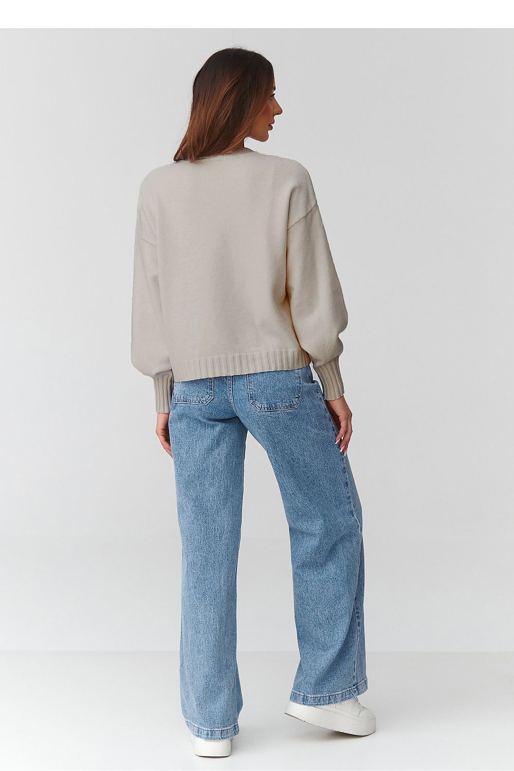 Jumper model 224104 Makadamia  Shop One Place