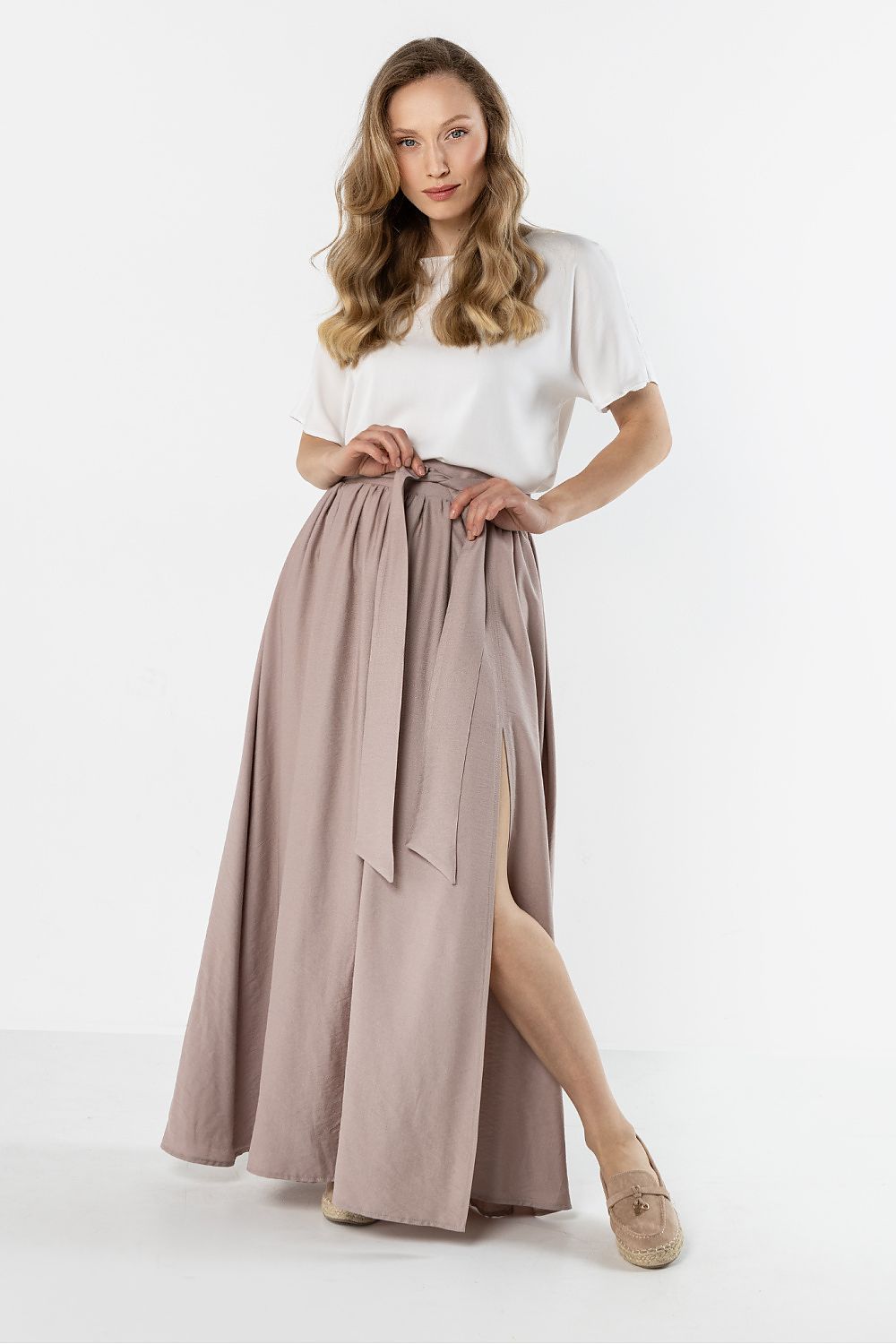 Long skirt model 225331 awama  Shop One Place