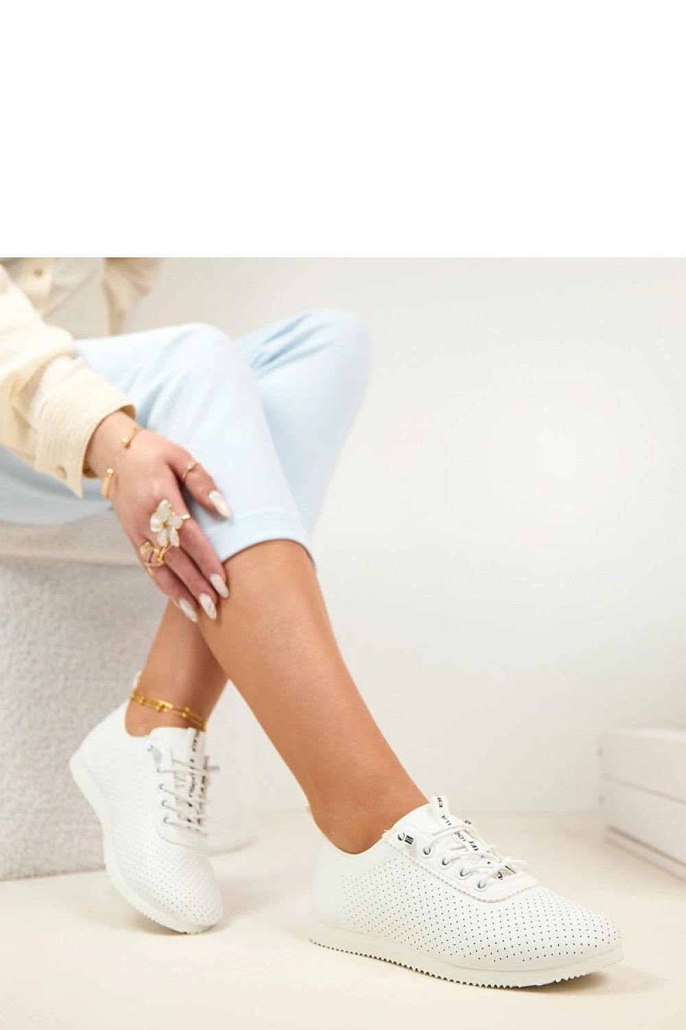 Sneakers model 225574 Solea  Shop One Place