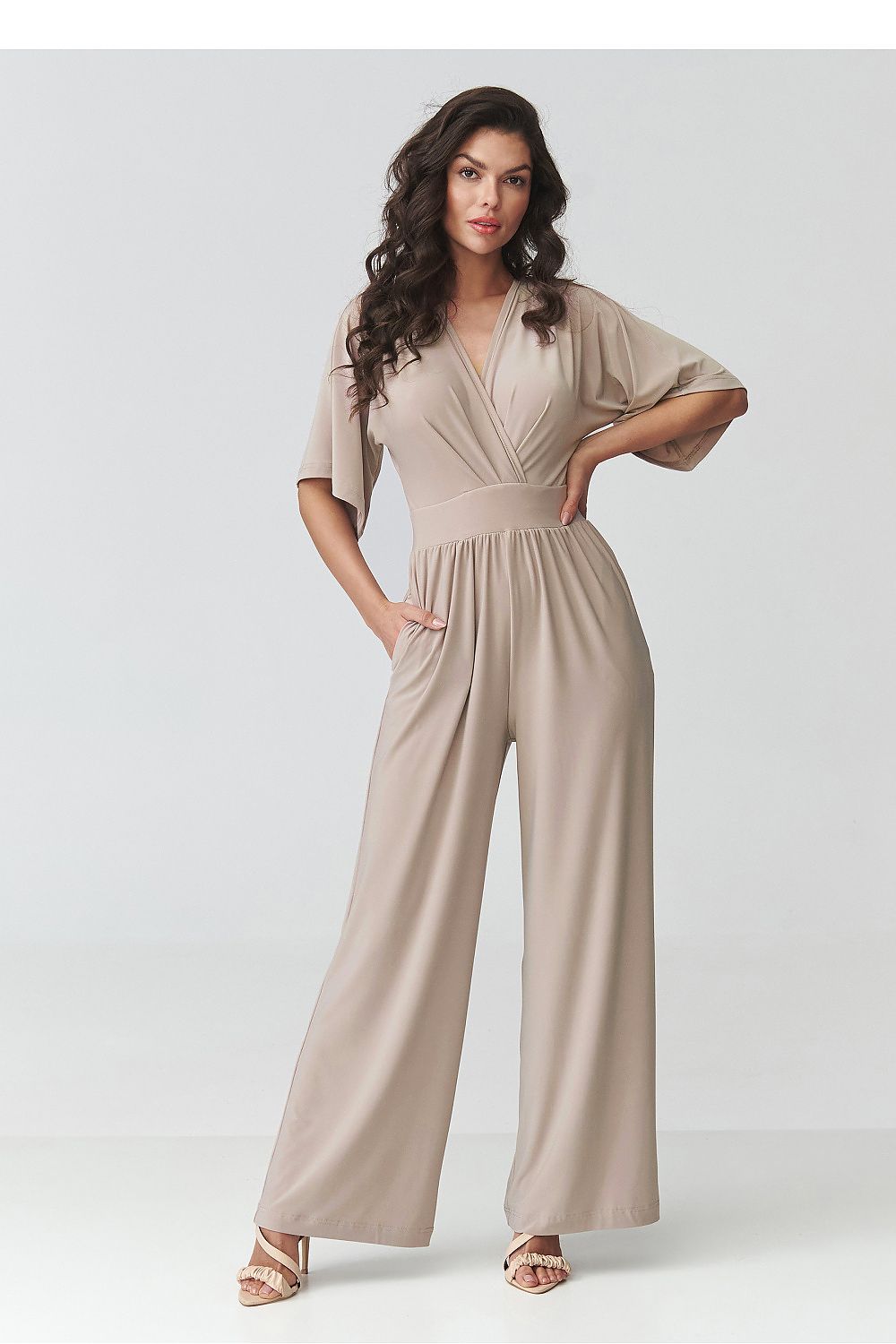 Suit model 226848 Makadamia  Shop One Place