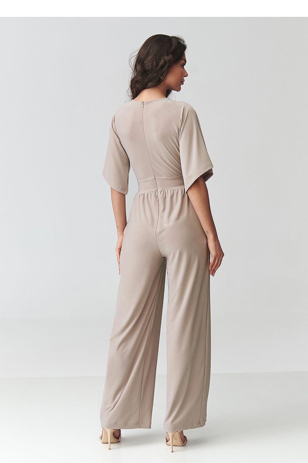 Suit model 226848 Makadamia  Shop One Place