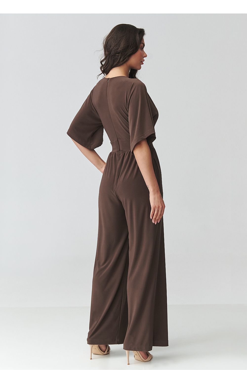 Suit model 226848 Makadamia  Shop One Place