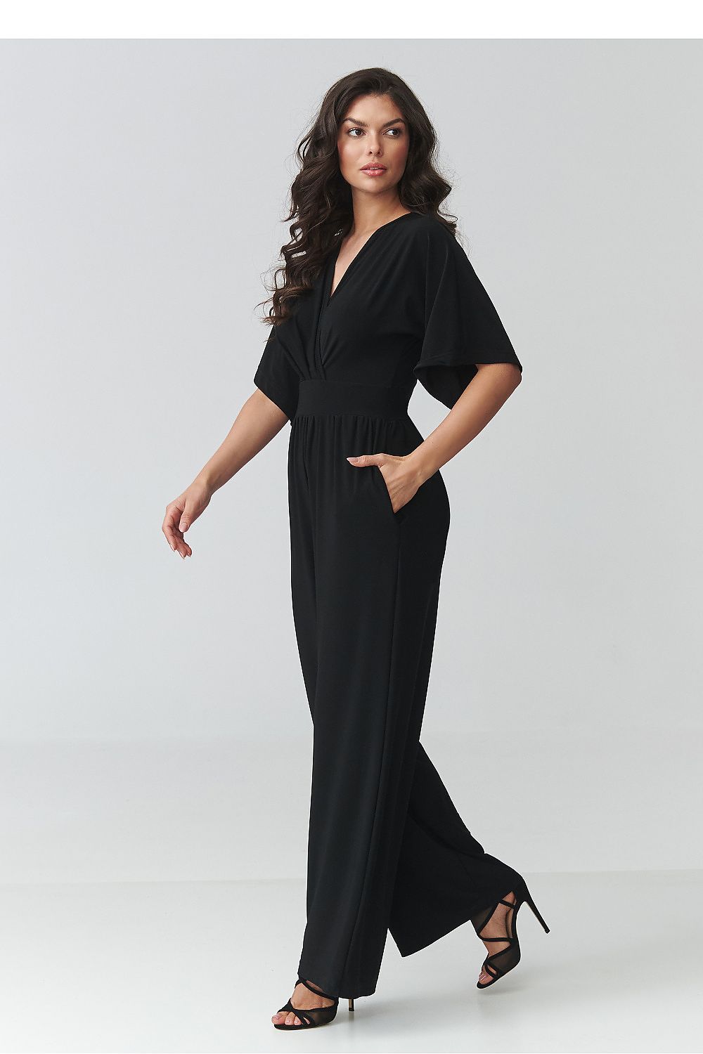 Suit model 226848 Makadamia  Shop One Place
