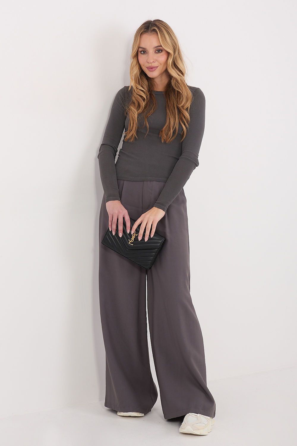 Women's Fitted Cotton Long Sleeve Crew Neck Top