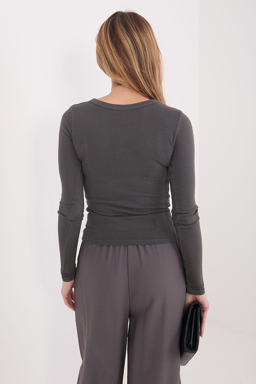 Women's Fitted Cotton Long Sleeve Crew Neck Top – view 3