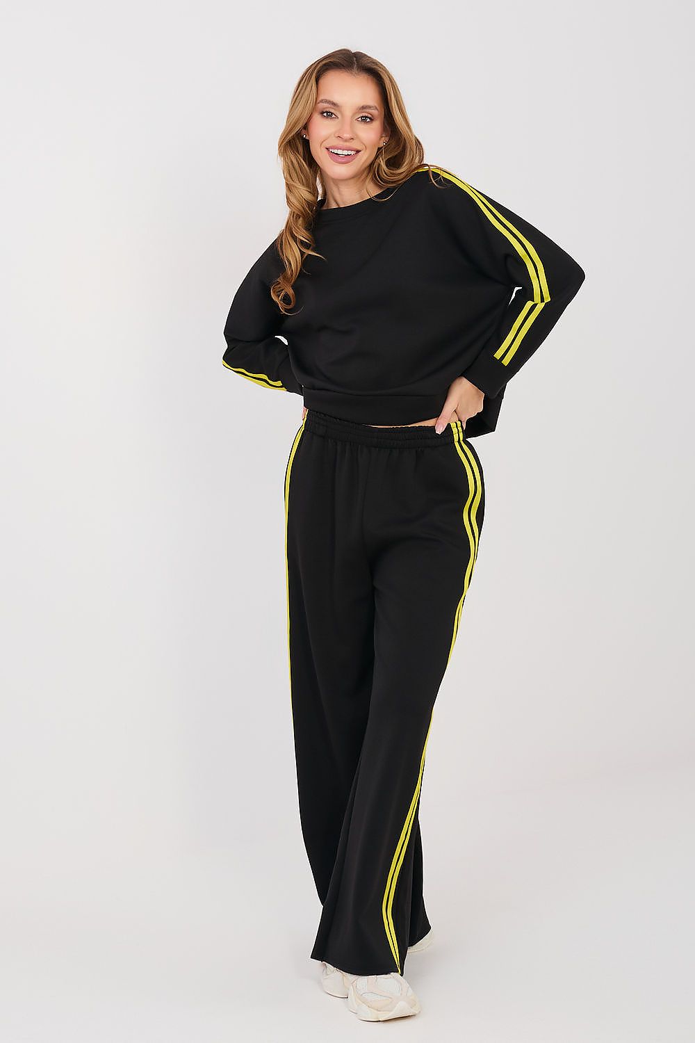 Women's Striped Hoodie & Wide-Leg Pants Tracksuit Set – view 13