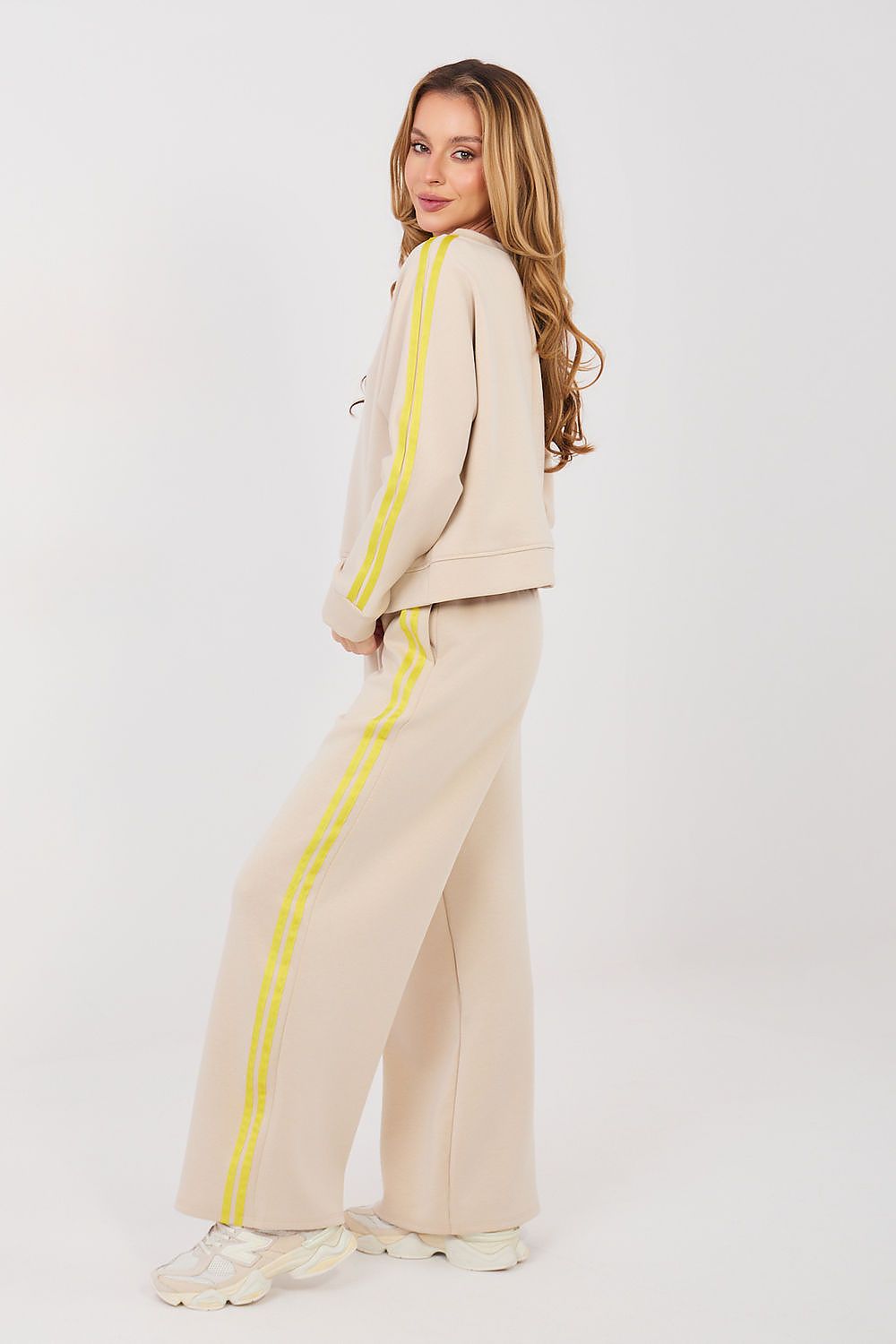 Women's Striped Hoodie & Wide-Leg Pants Tracksuit Set – view 22