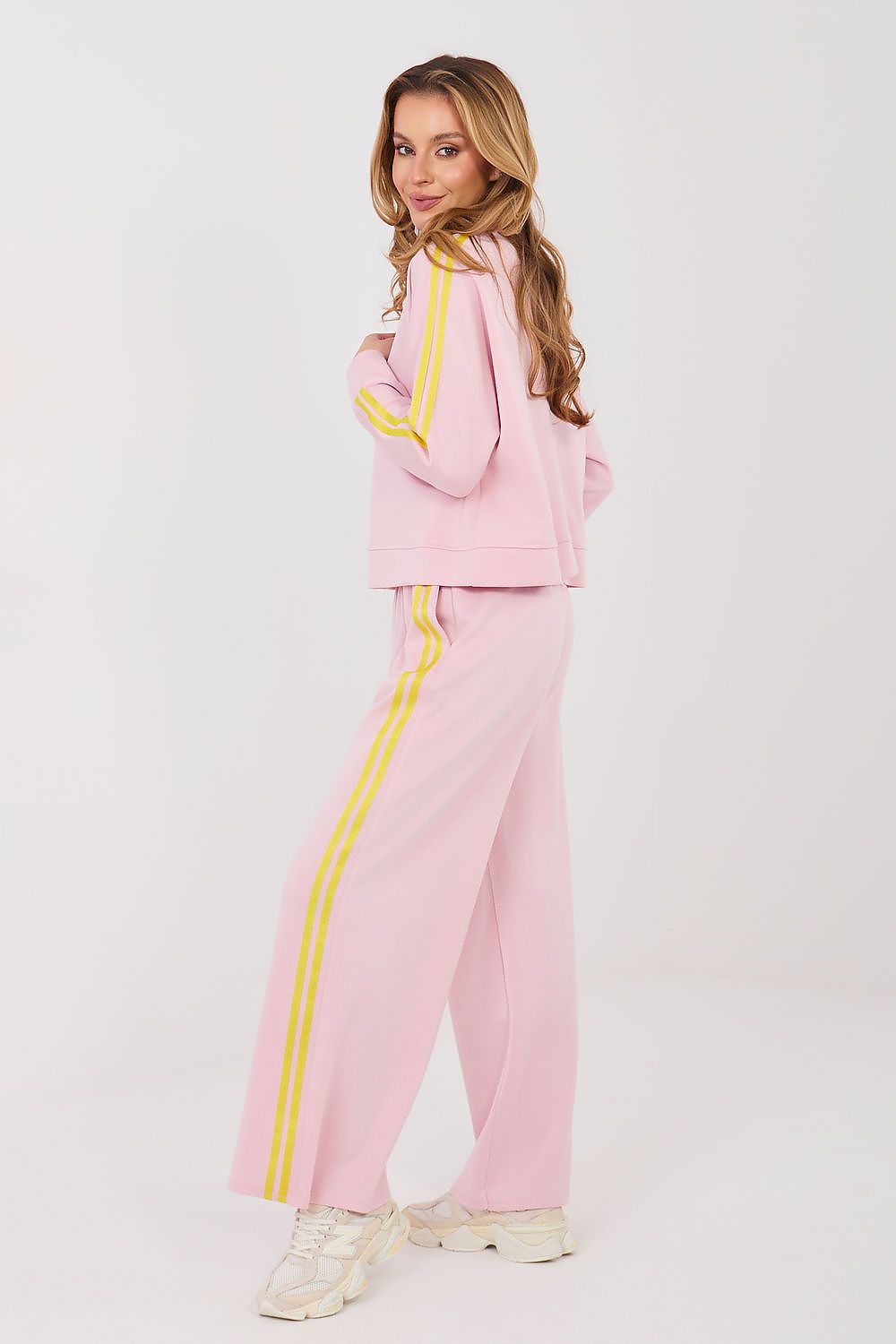 Women's Striped Hoodie & Wide-Leg Pants Tracksuit Set – view 25