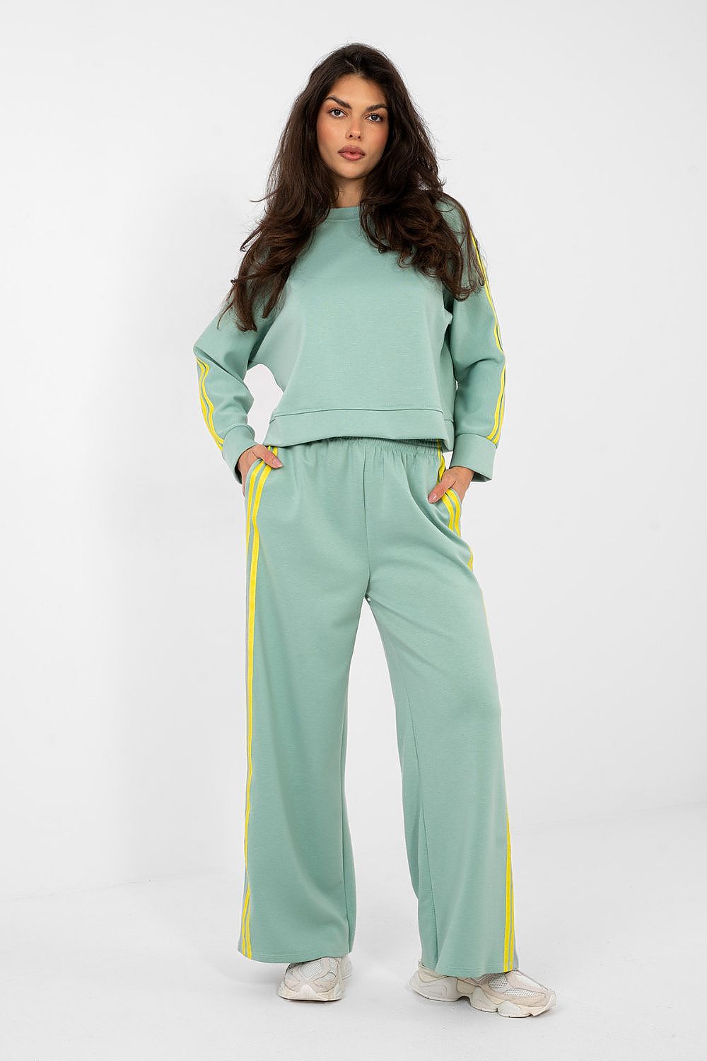 Women's Striped Hoodie & Wide-Leg Pants Tracksuit Set – view 18