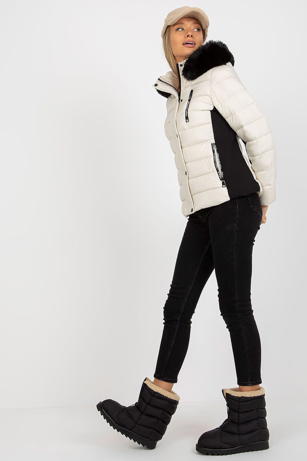 Long-sleeved Quilted Down Jacket