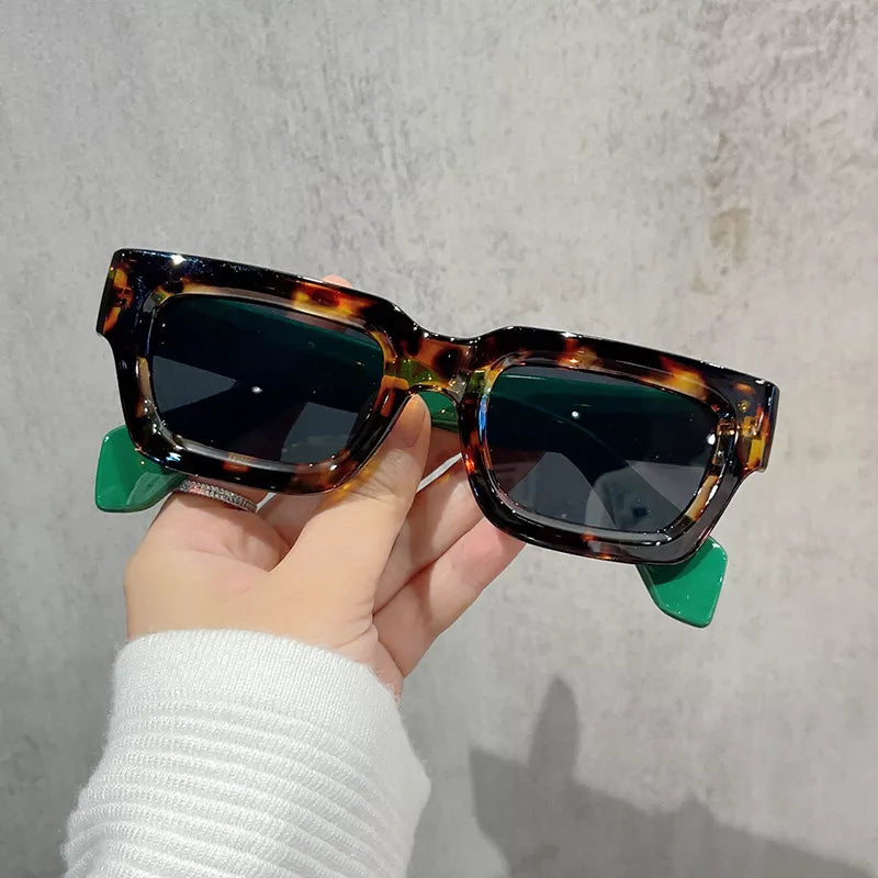 Vintage Rectangular Sunglasses – view 3