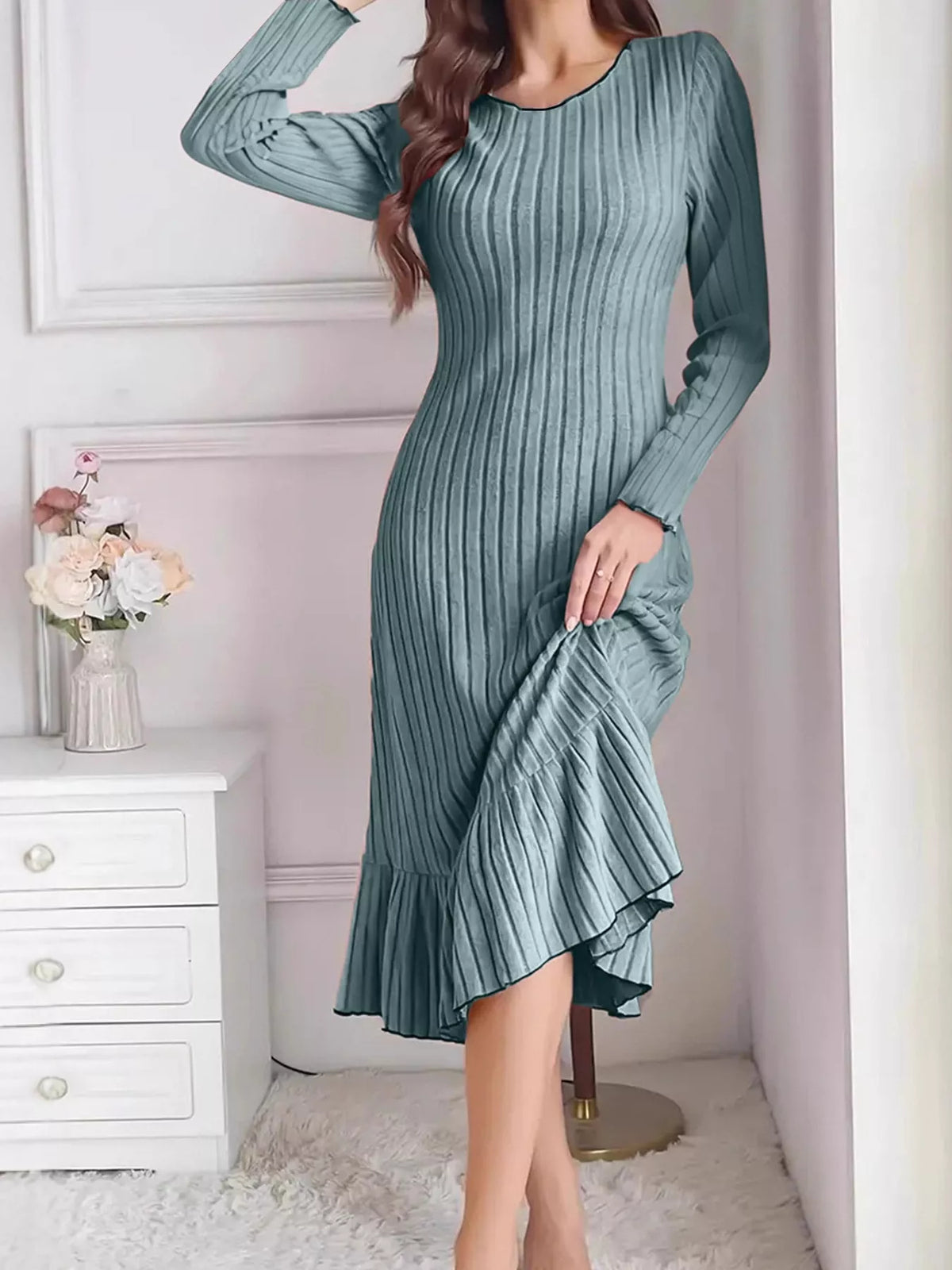 Women's Ribbed Knit Ruffle Hem Bodycon Dress