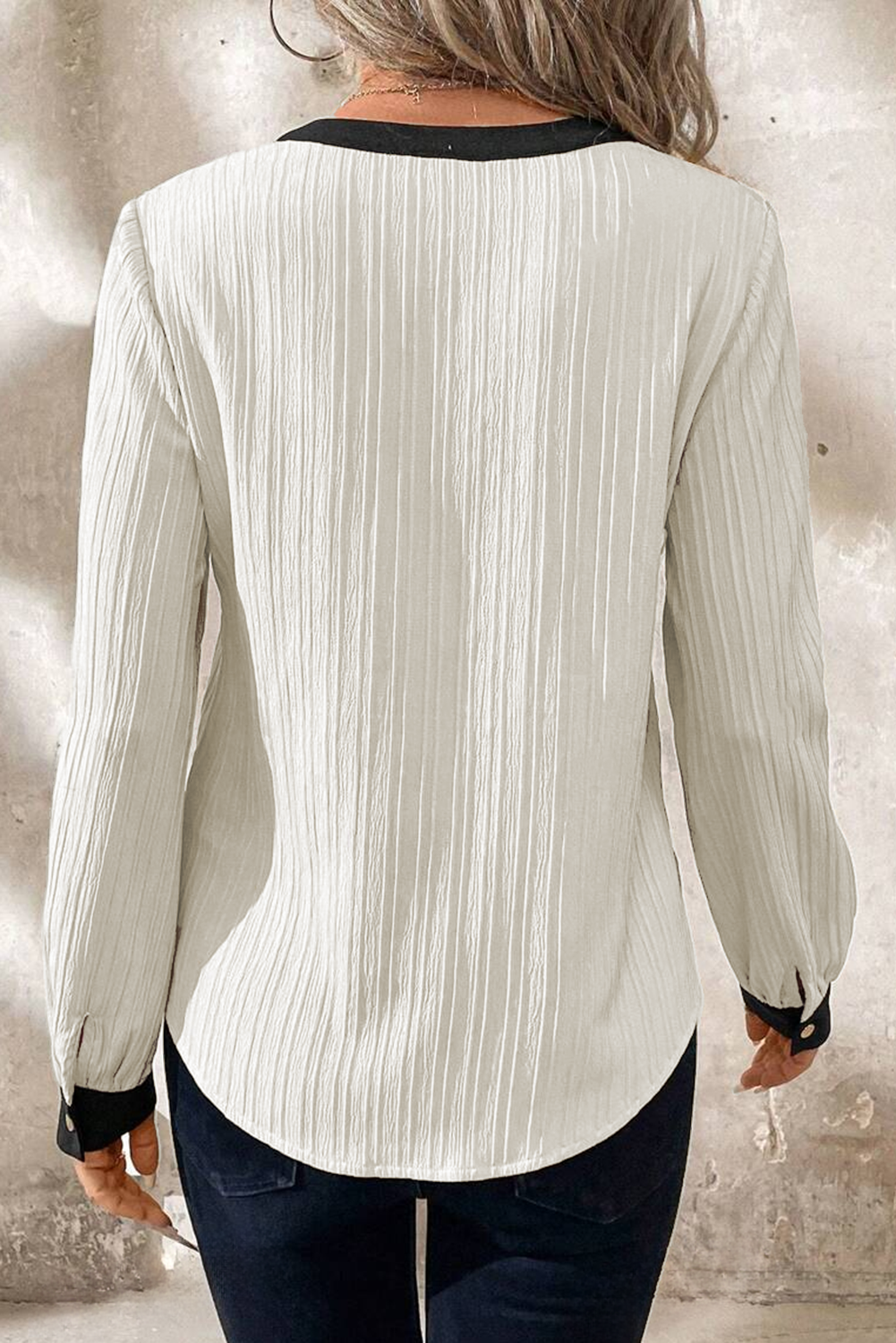 White Colorblock Edge Long Sleeve V Neck Textured Blouse